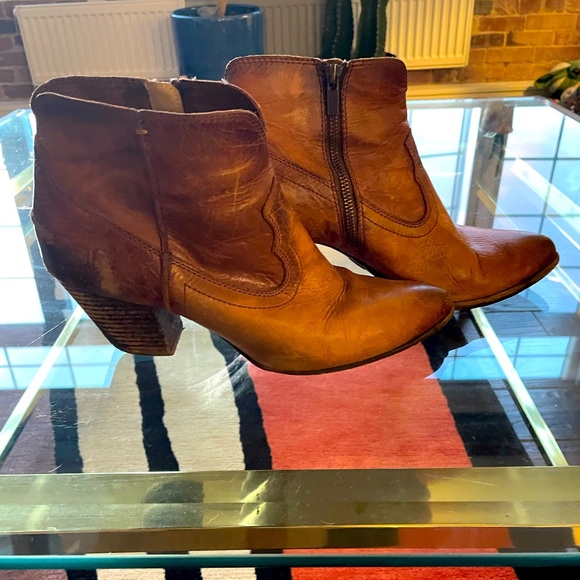 Frye Shoes - Frye booties